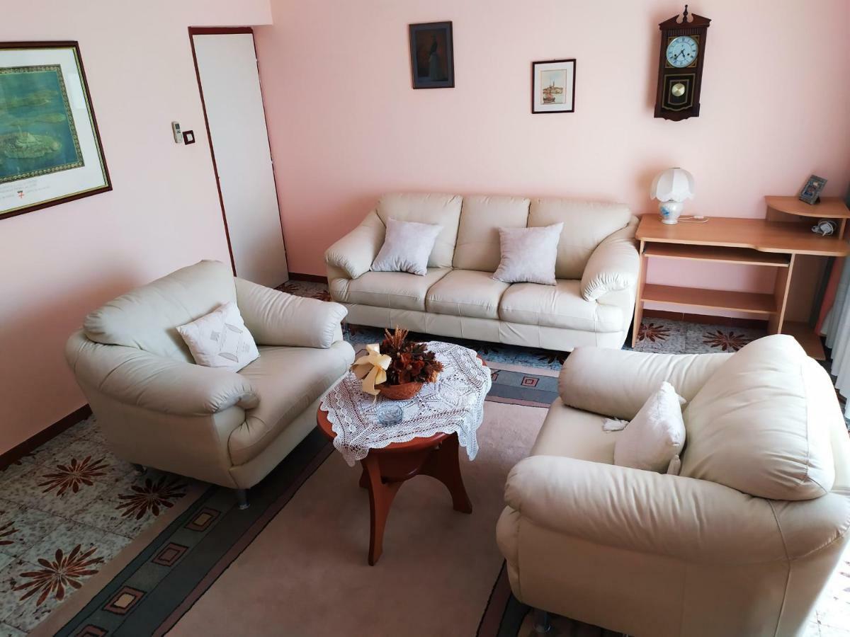 Antonio Apartment Rovinj Exterior photo